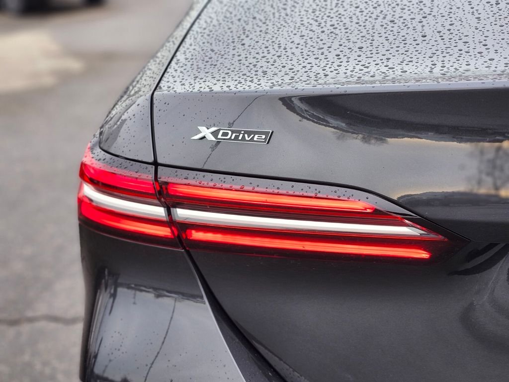 Used 2026 Gray BMW 530i xDrive image 9