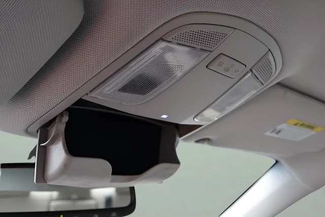 Used 2015 Gray Hyundai SE image 23