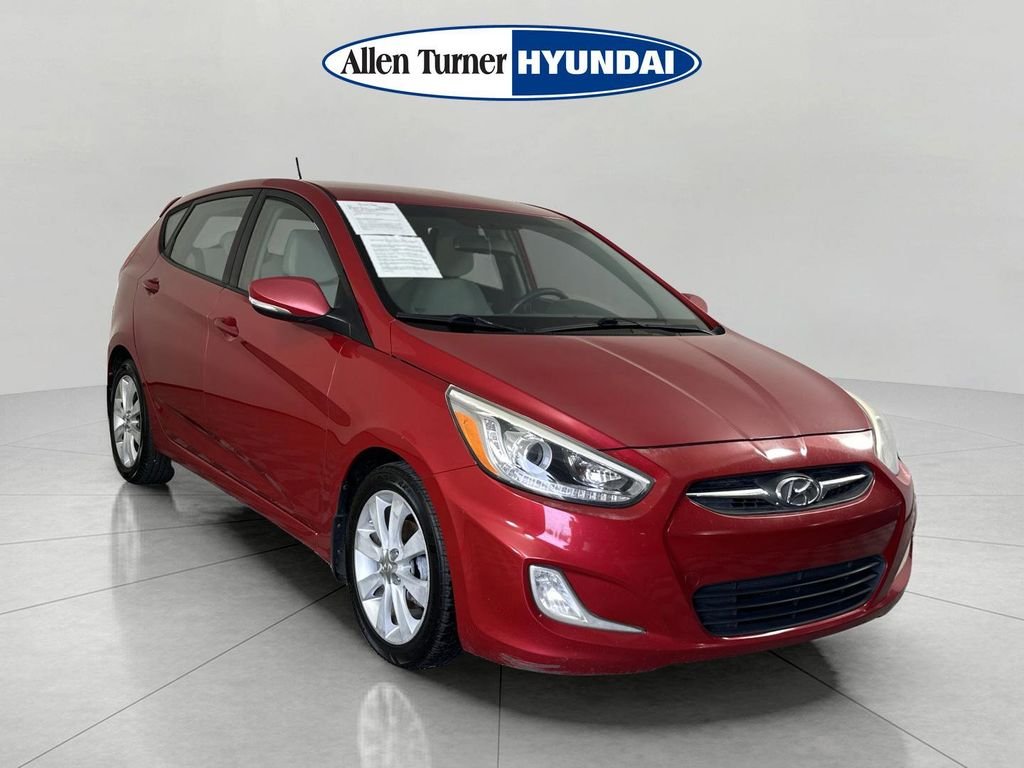 Used 2014 Hyundai Accent SE with VIN KMHCU5AE3EU145702 for sale in Pensacola, FL