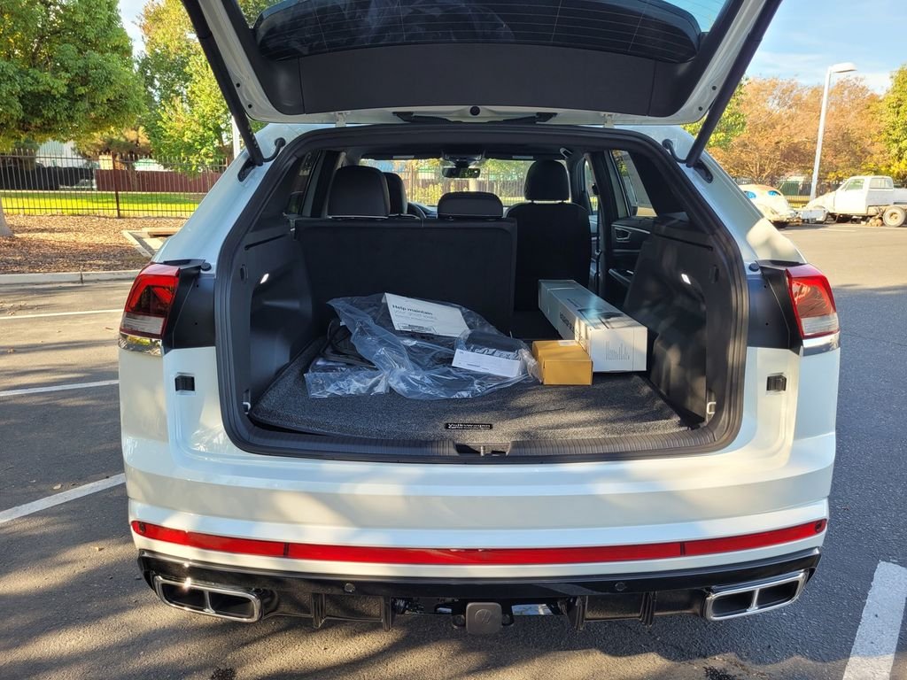 New 2026 White/off-white Volkswagen 2.0T SEL Premium R-Line image 27