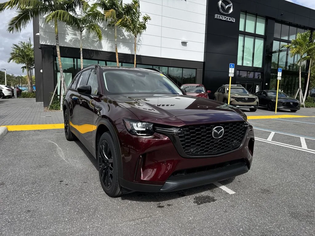 2026 Mazda CX-90 Premium Package - Photo 7