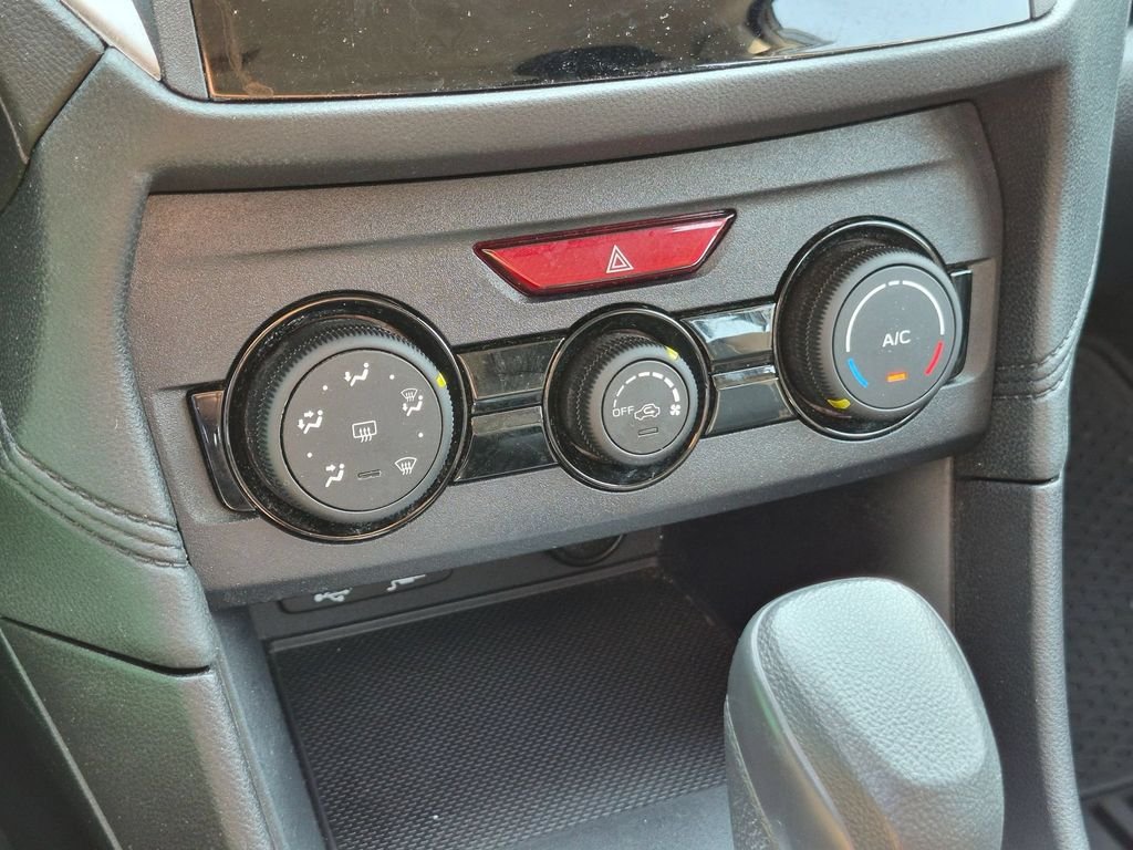 Used 2023 Black Subaru Base image 19