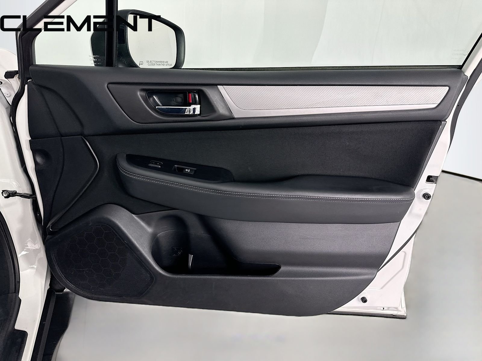 2019 Subaru Outback Premium - Photo 35
