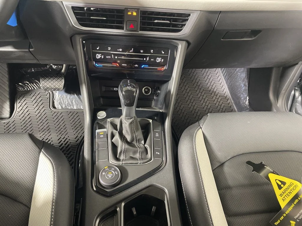 New 2026 Gray Volkswagen 1.5T SEL image 17