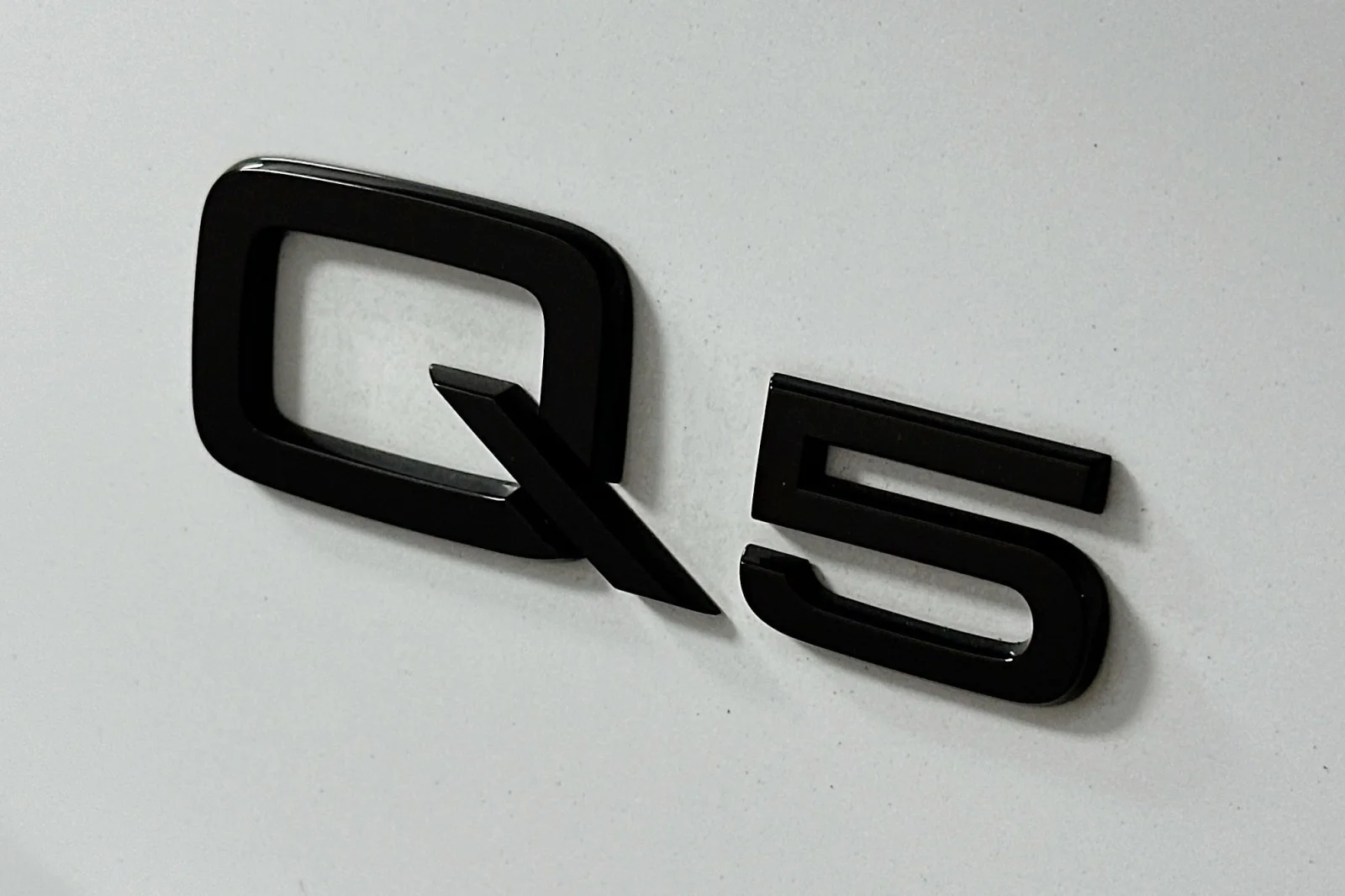 Used 2024 Glacier White Metallic Audi S line Premium Plus image 10