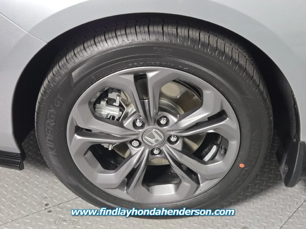 2024 Honda Accord Hybrid EX-L - Photo 9