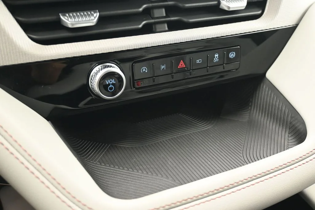 New 2026 White Ford Active image 27