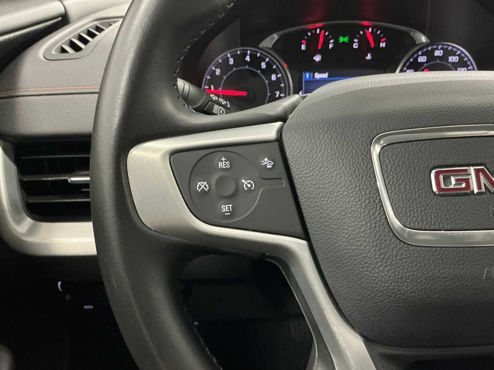 Used 2020 Satin Steel Metallic GMC SLE image 22