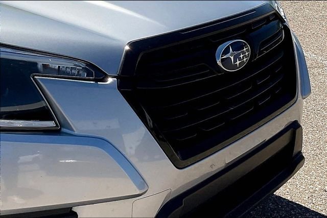 Used 2022 Silver Subaru Premium image 26