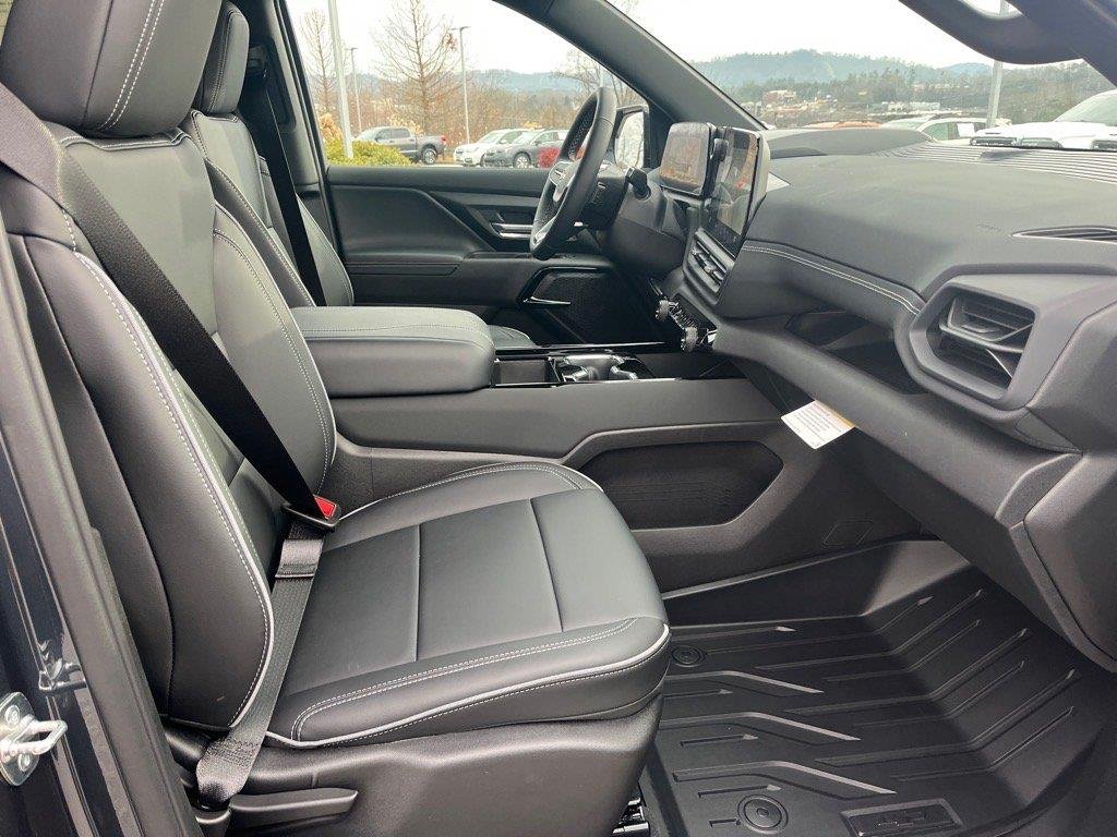 2026 Chevrolet Silverado EV LT - Photo 26