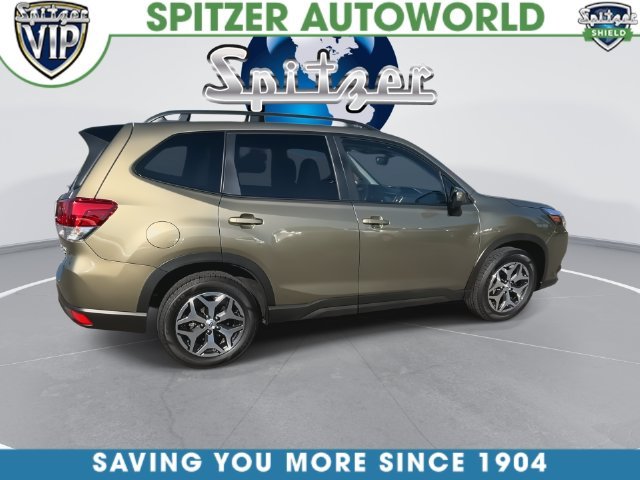 Used 2024 Brown Subaru Premium image 16