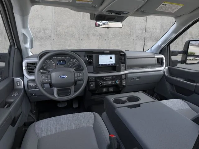 New 2026 Oxford White Ford XLT image 9