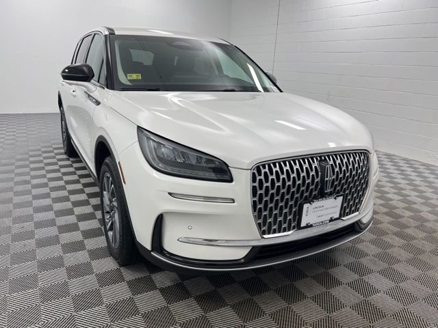 2023 Lincoln Corsair AWD's photo