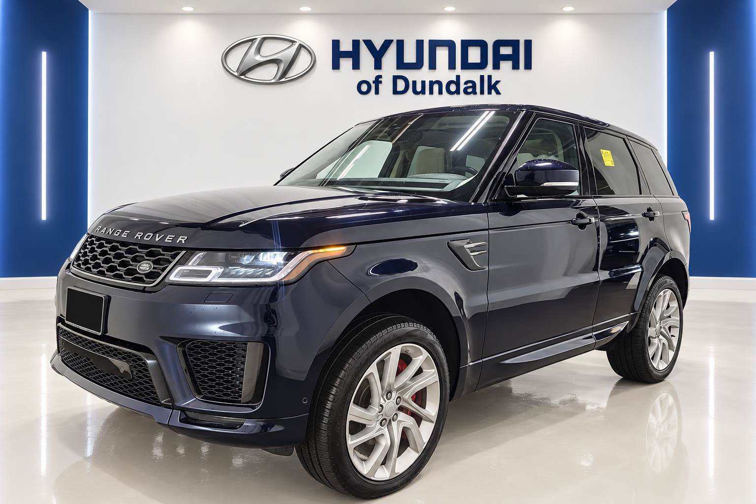 Used 2021 Blue Land Rover HSE Dynamic image 1