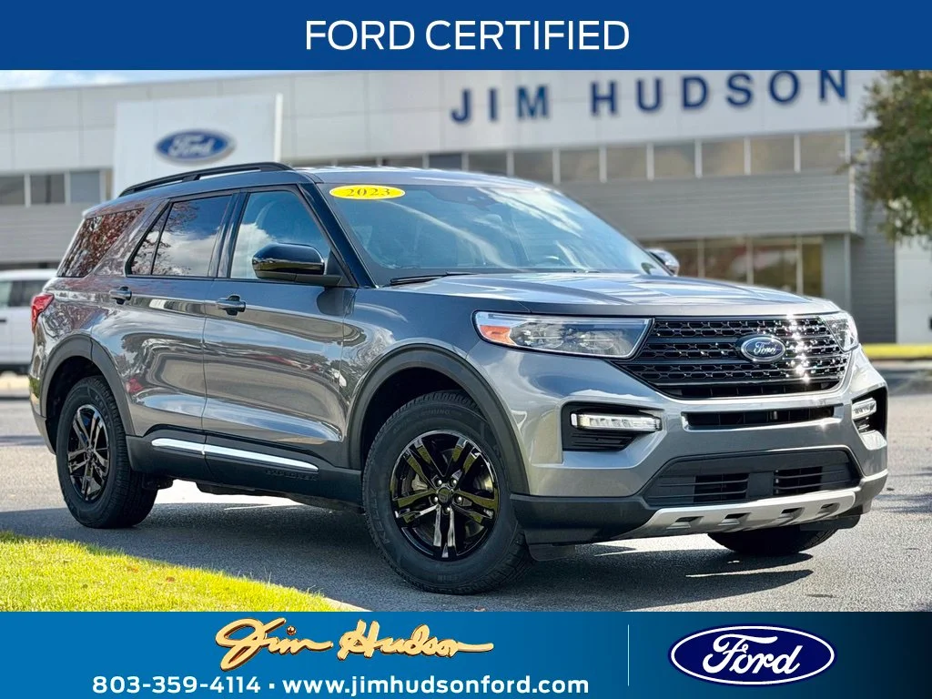 Used 2023 Gray Ford XLT image 1