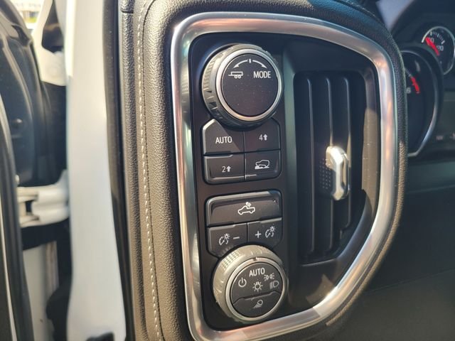 Used 2021 White Chevrolet LT image 19