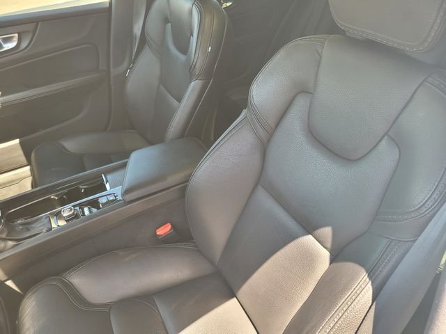 Used 2020 White Volvo T5 image 13