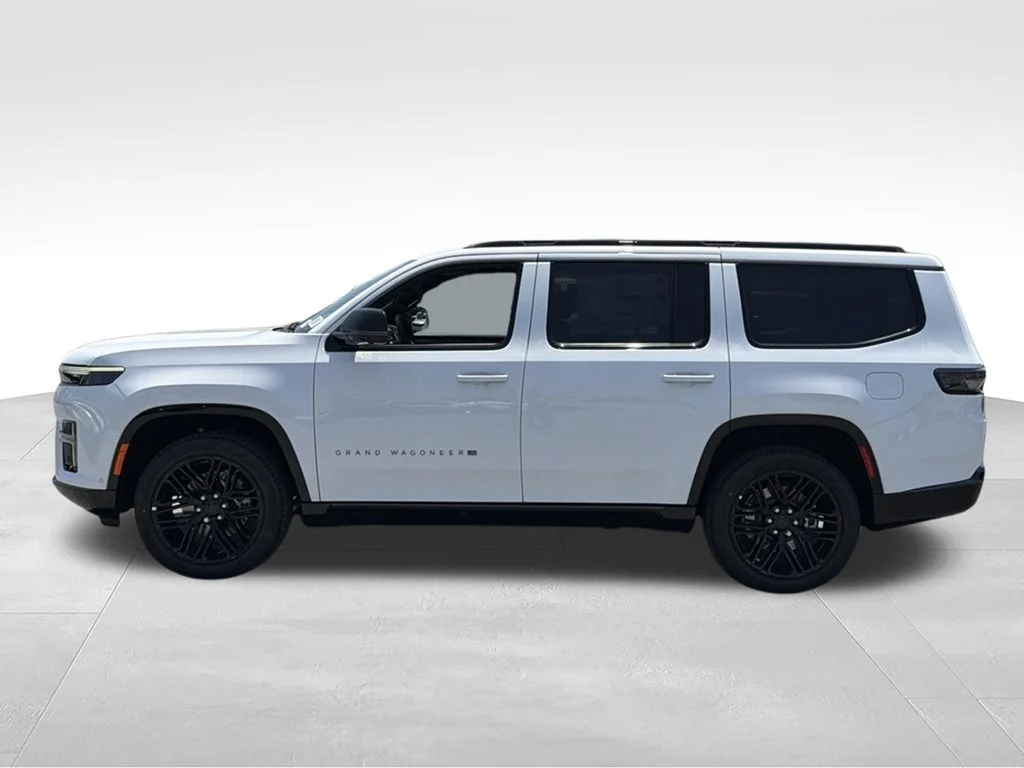 New 2026 Bright White Clear-Coat Exterior Paint Jeep  image 12