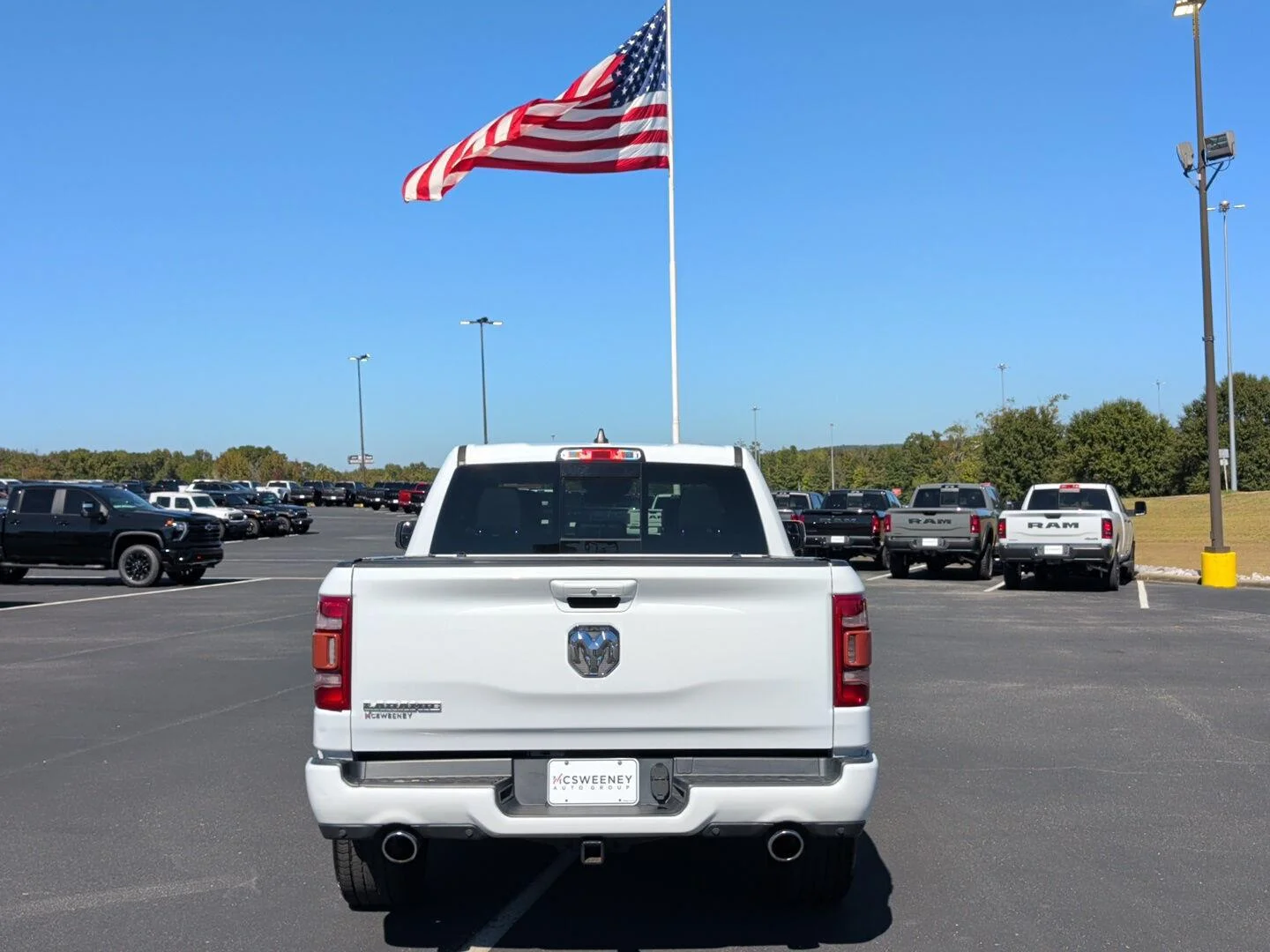 Used 2022 White Ram Laramie image 4