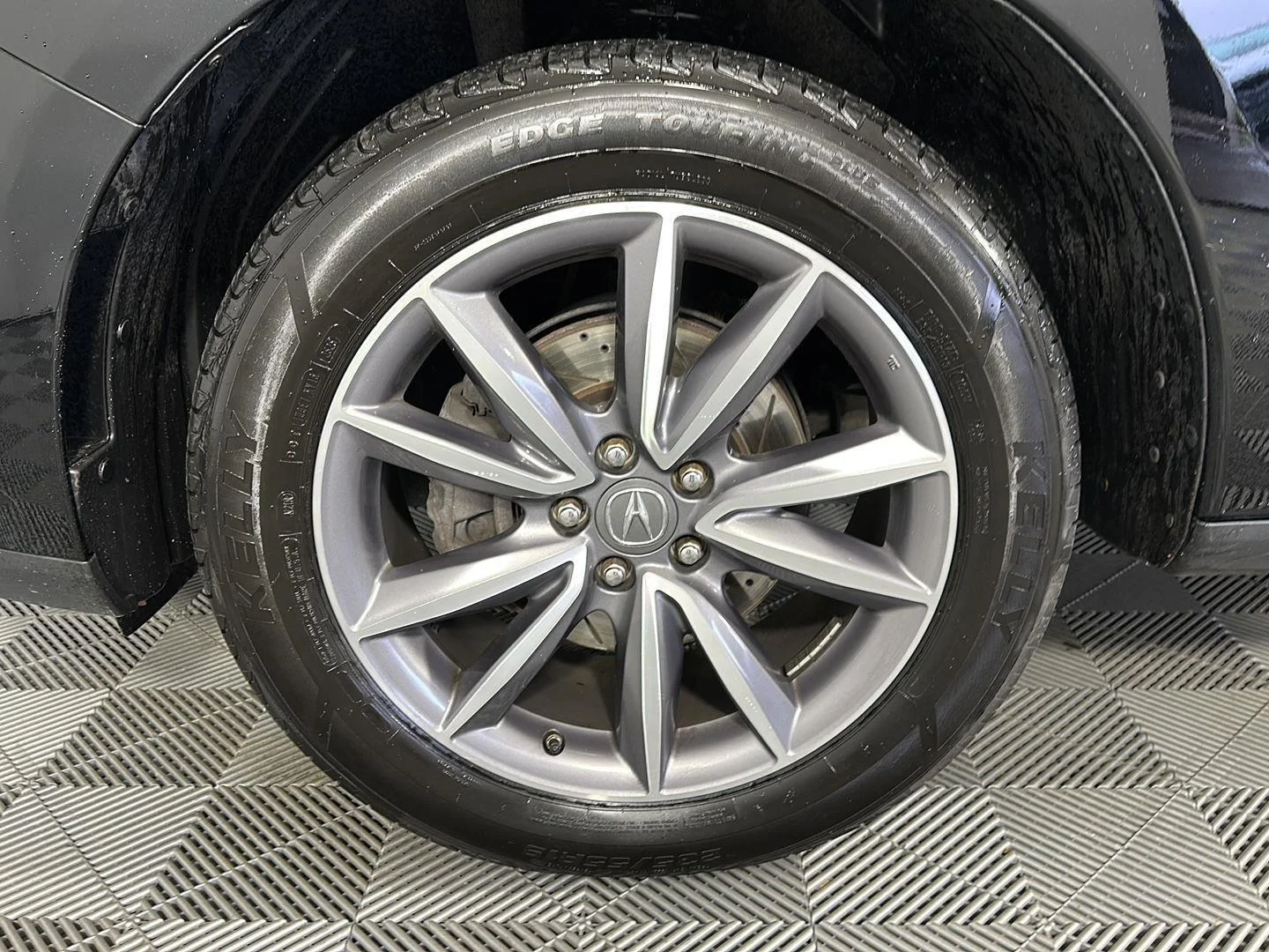 Used 2019 Majestic Black Pearl Acura SH-AWD w/Tech image 8