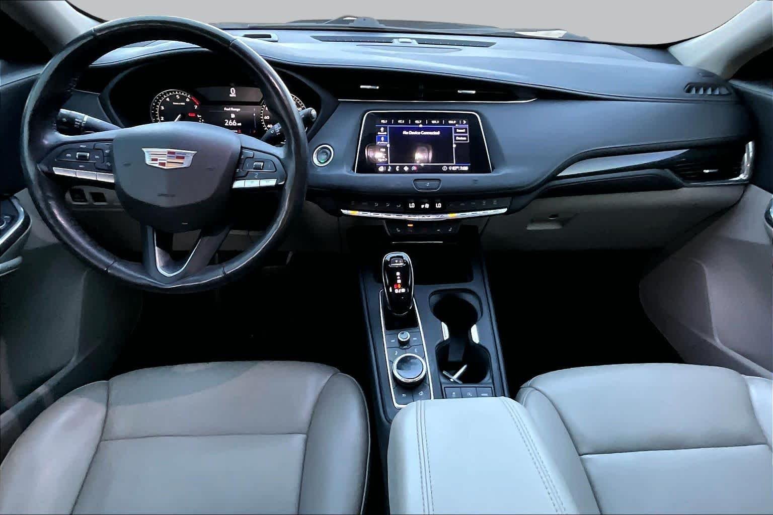 Used 2020 Stellar Black Metallic Cadillac FWD Premium Luxury image 15