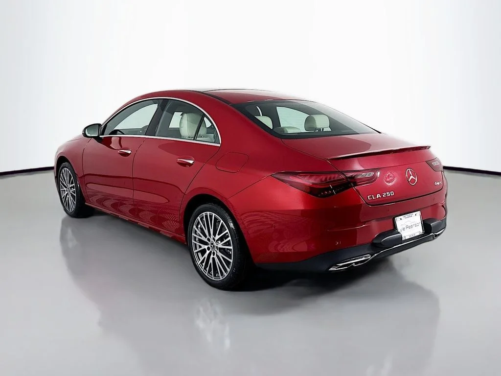 Used 2026  Mercedes-Benz CLA 250 image 3
