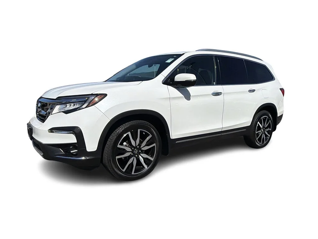 Certified Used 2022  Honda Touring 8P Certified Pre-owned   Local BC   One Ow image 7