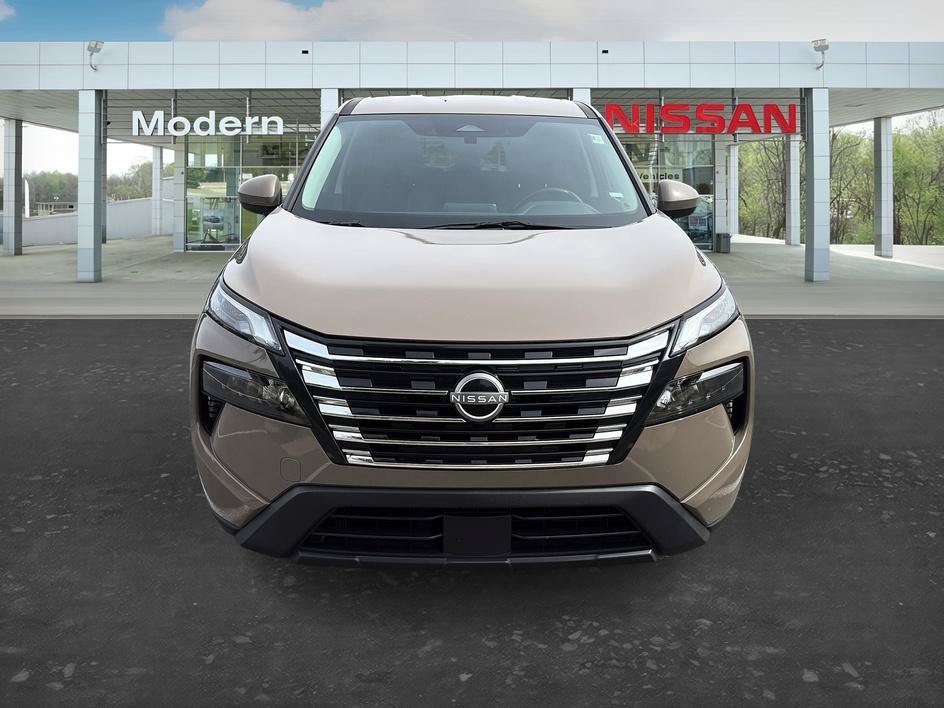 Used 2025 Baja Storm Metallic Nissan SV image 8