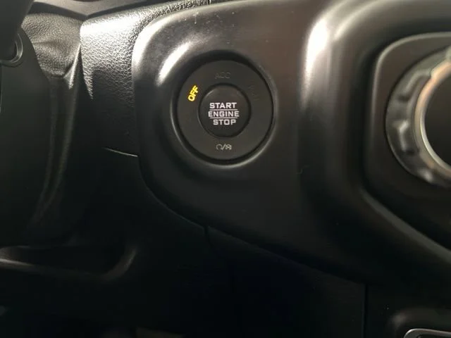Used 2020 Black Jeep Overland image 17