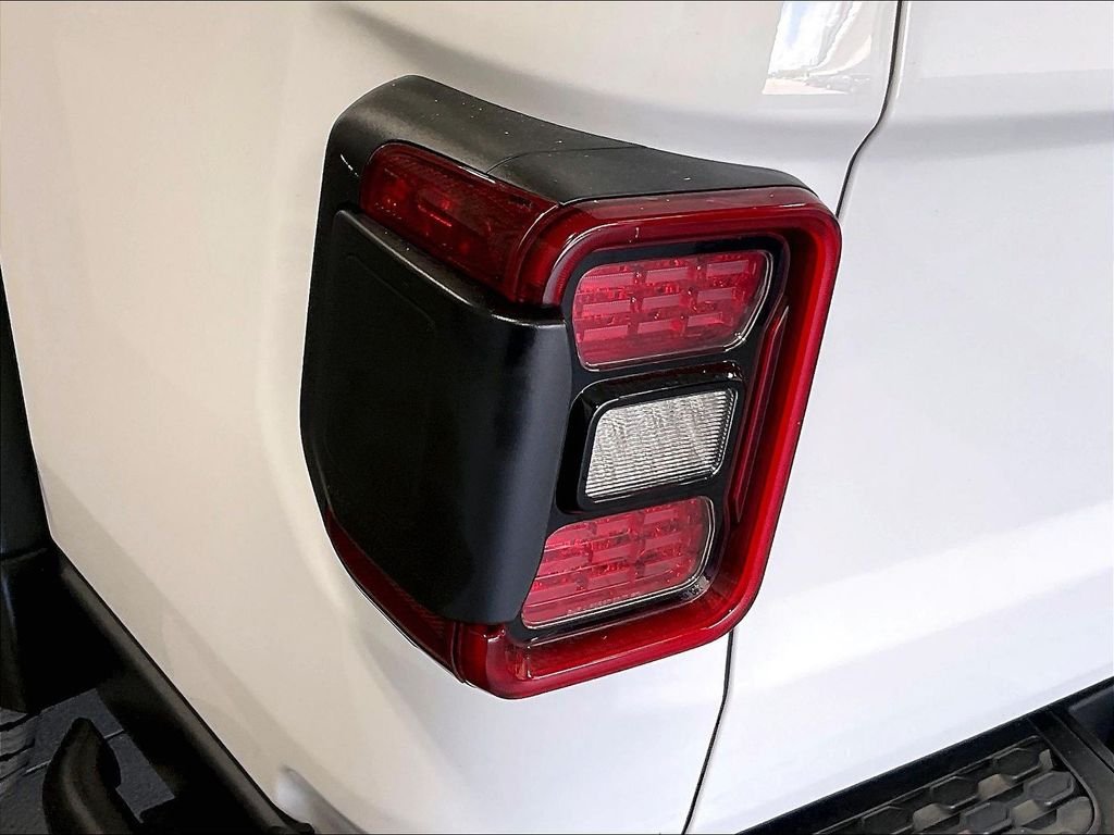 Used 2026 White Jeep Rubicon image 33