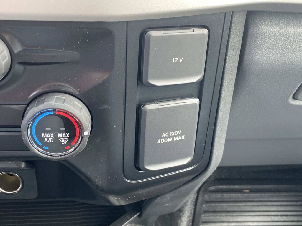 New 2026 Oxford White Ford F-350® XL image 19