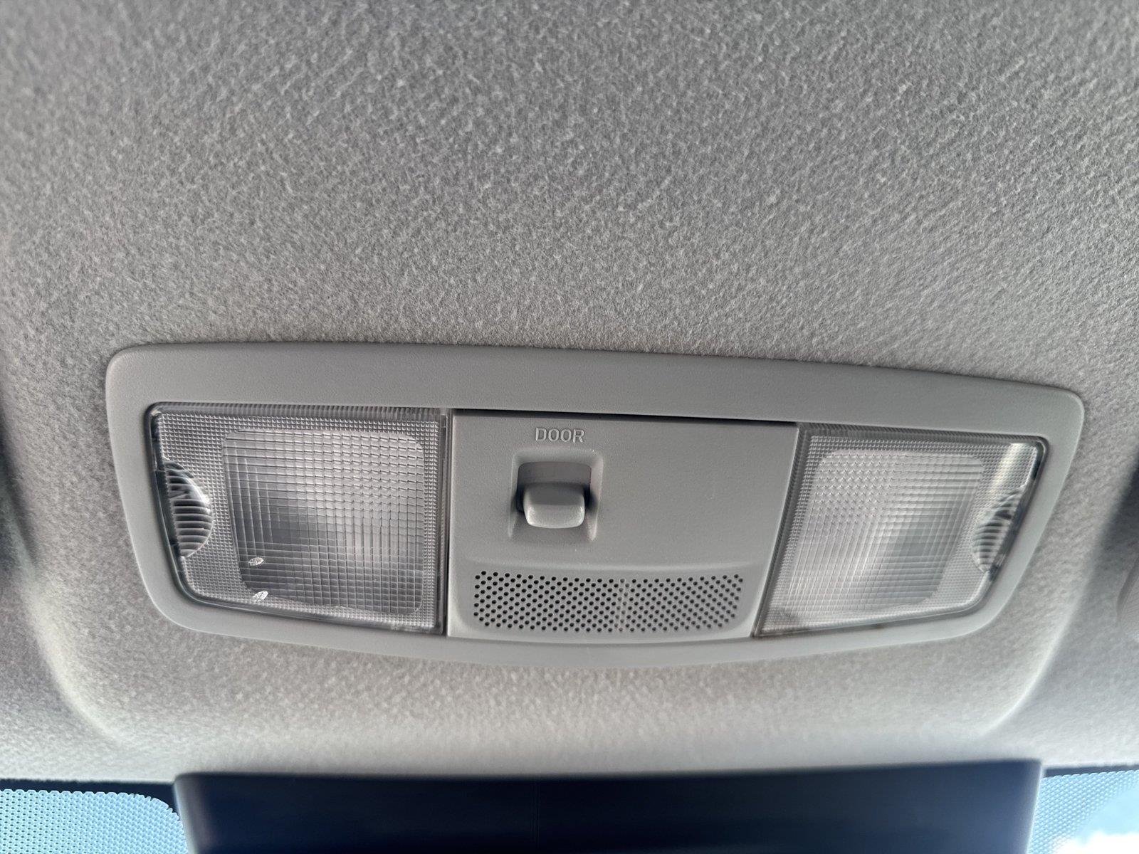 Used 2021 Alloy Silver Metallic Mitsubishi ES image 28