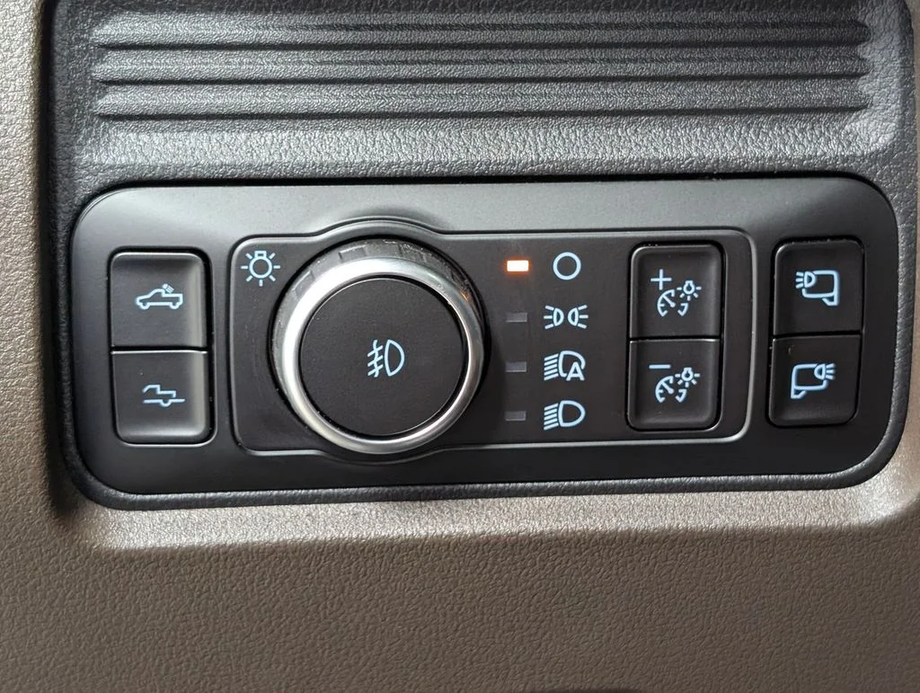 New 2026 Agate Black Metallic Ford F-250® King Ranch® image 15