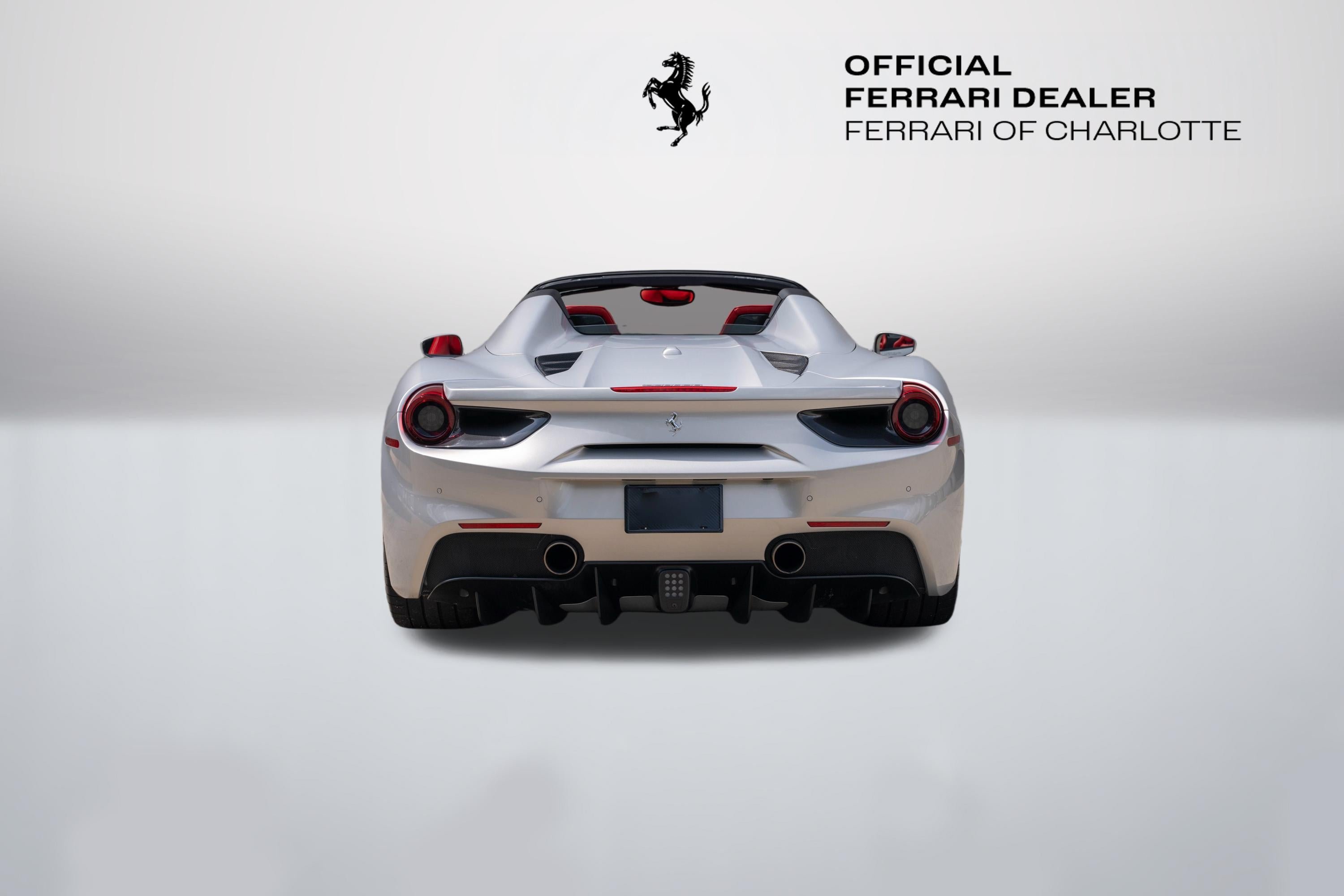 Used 2017 Grigio Abu Dhabi Ferrari Base image 9