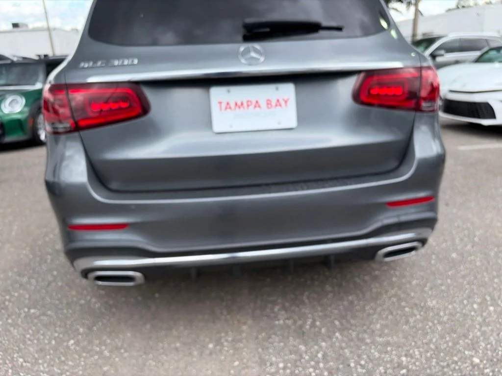 Used 2020  Mercedes-Benz GLC 300 image 11