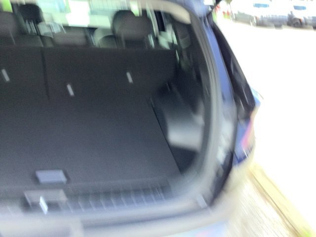 Certified Used 2025 Deep Sea Hyundai SEL Convenience image 15