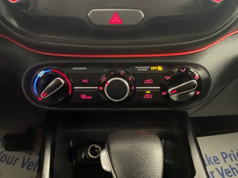 Used 2022 Gray Kia LX image 28