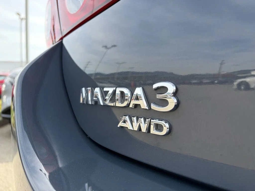 Used 2024  Mazda GT w/Turbo Auto i-ACTIV AWD Top of the Line. GT Tu image 11