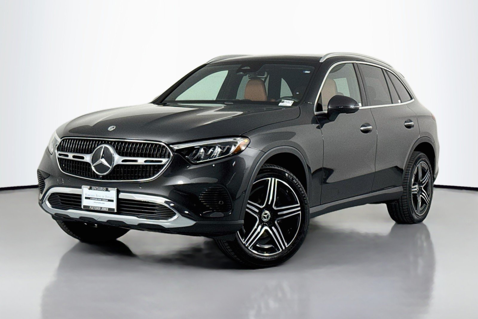 2026 Mercedes-Benz GLC GLC 300's photo