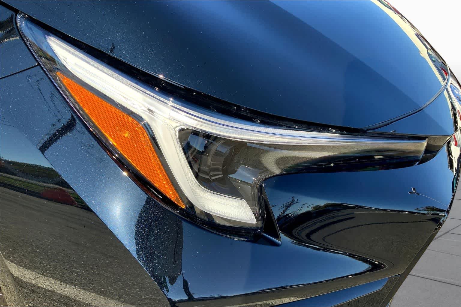 New 2026 Midnight Black Metallic Toyota Hybrid SE image 13