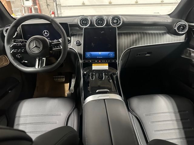 New 2026  Mercedes-Benz GLC 300 image 16