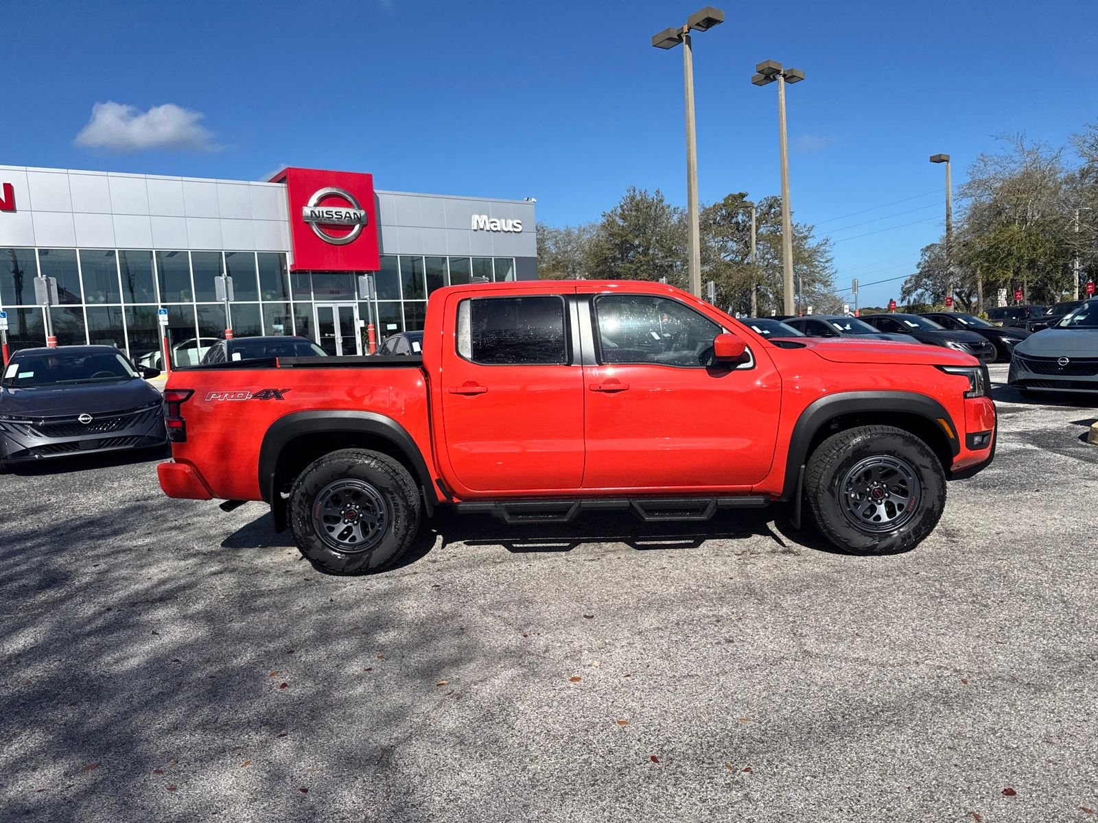 New 2026 Nissan Frontier PRO-4X 4D Crew Cab