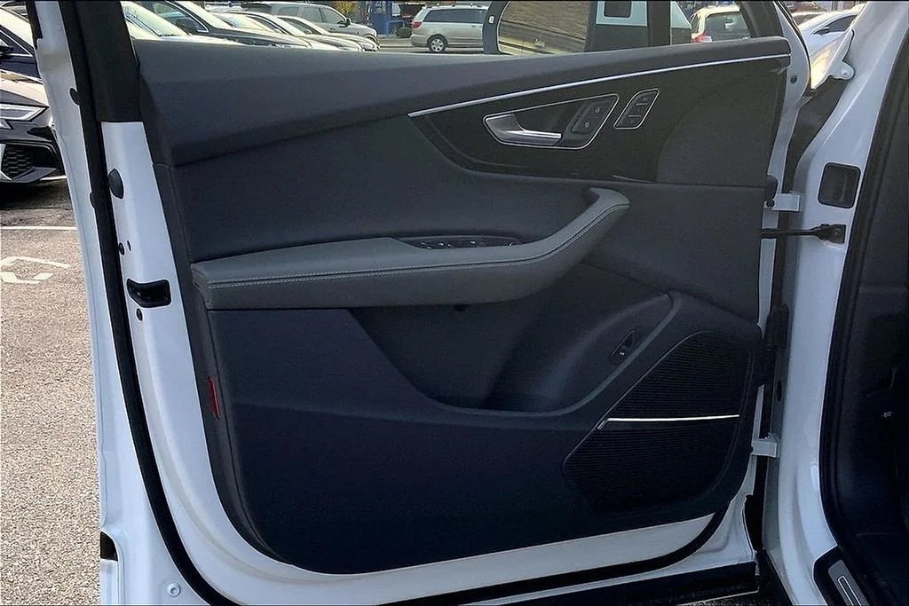 New 2026 White/off-white Audi 55 Premium Plus image 10