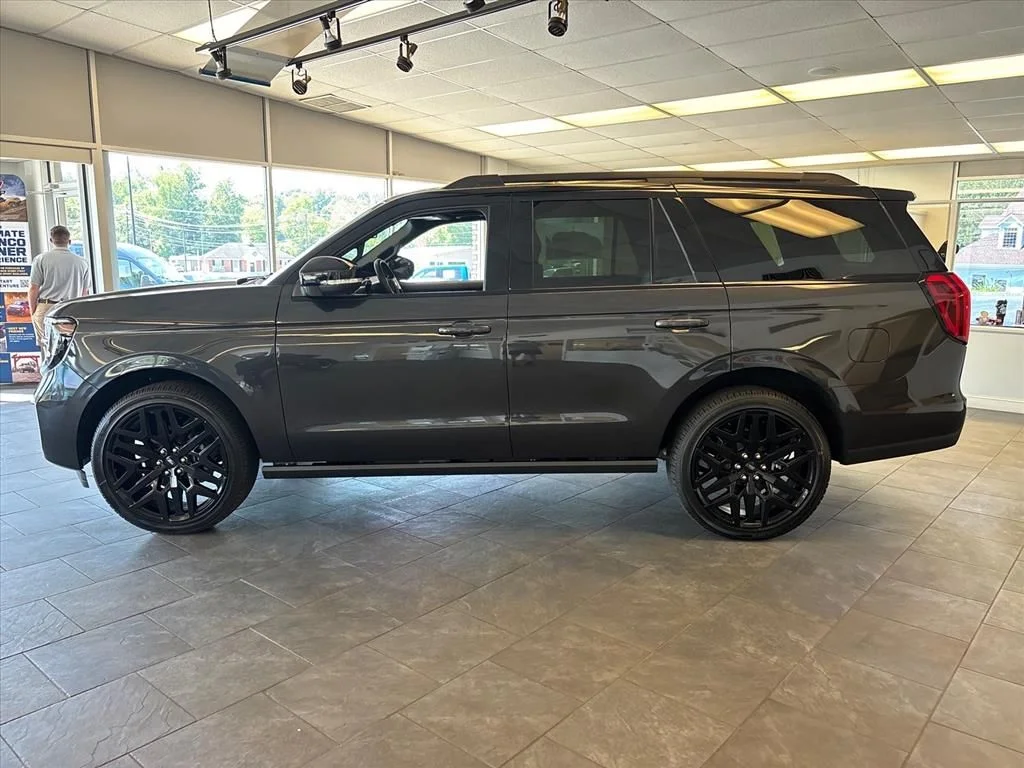 New 2026 Dark Matter Gray Metallic Ford Platinum® image 4