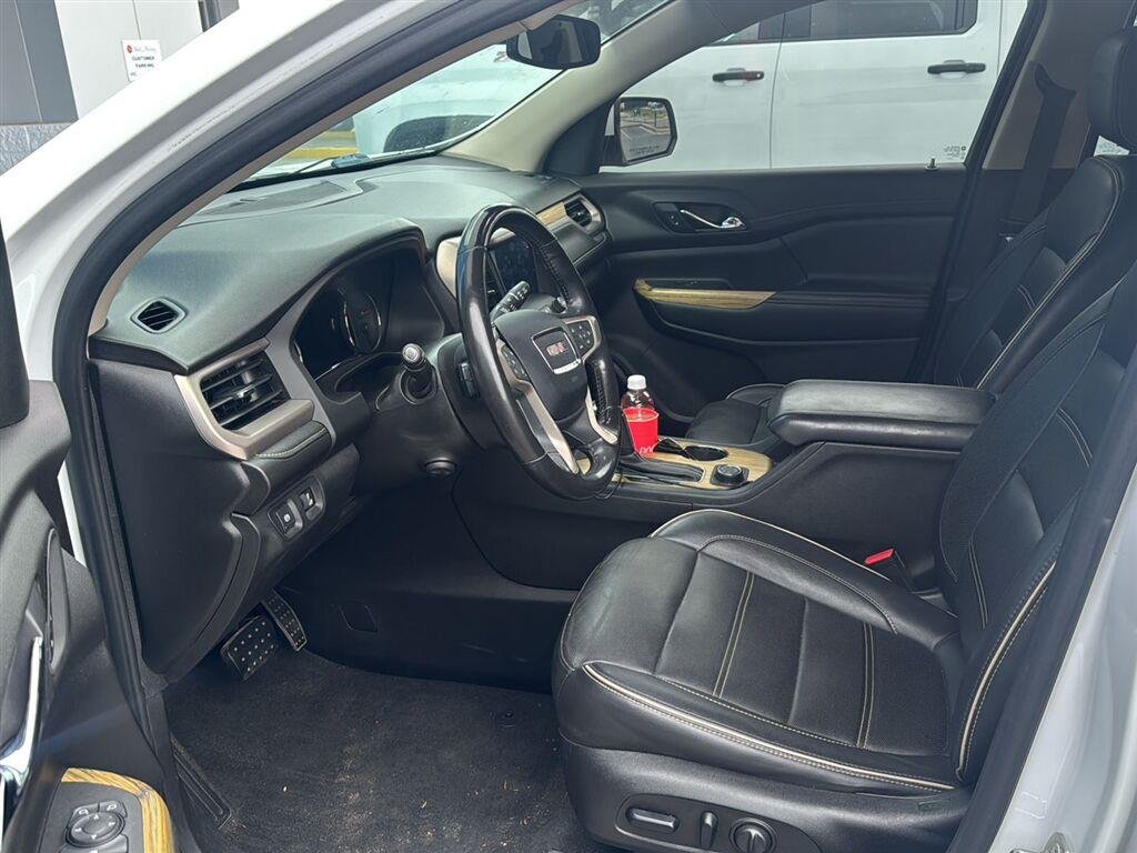 Used 2019 SUMMIT WHITE GMC Denali image 4