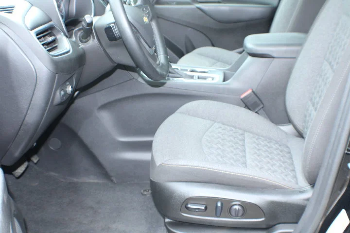 Used 2023 Mosaic Black Metallic Chevrolet LT image 13