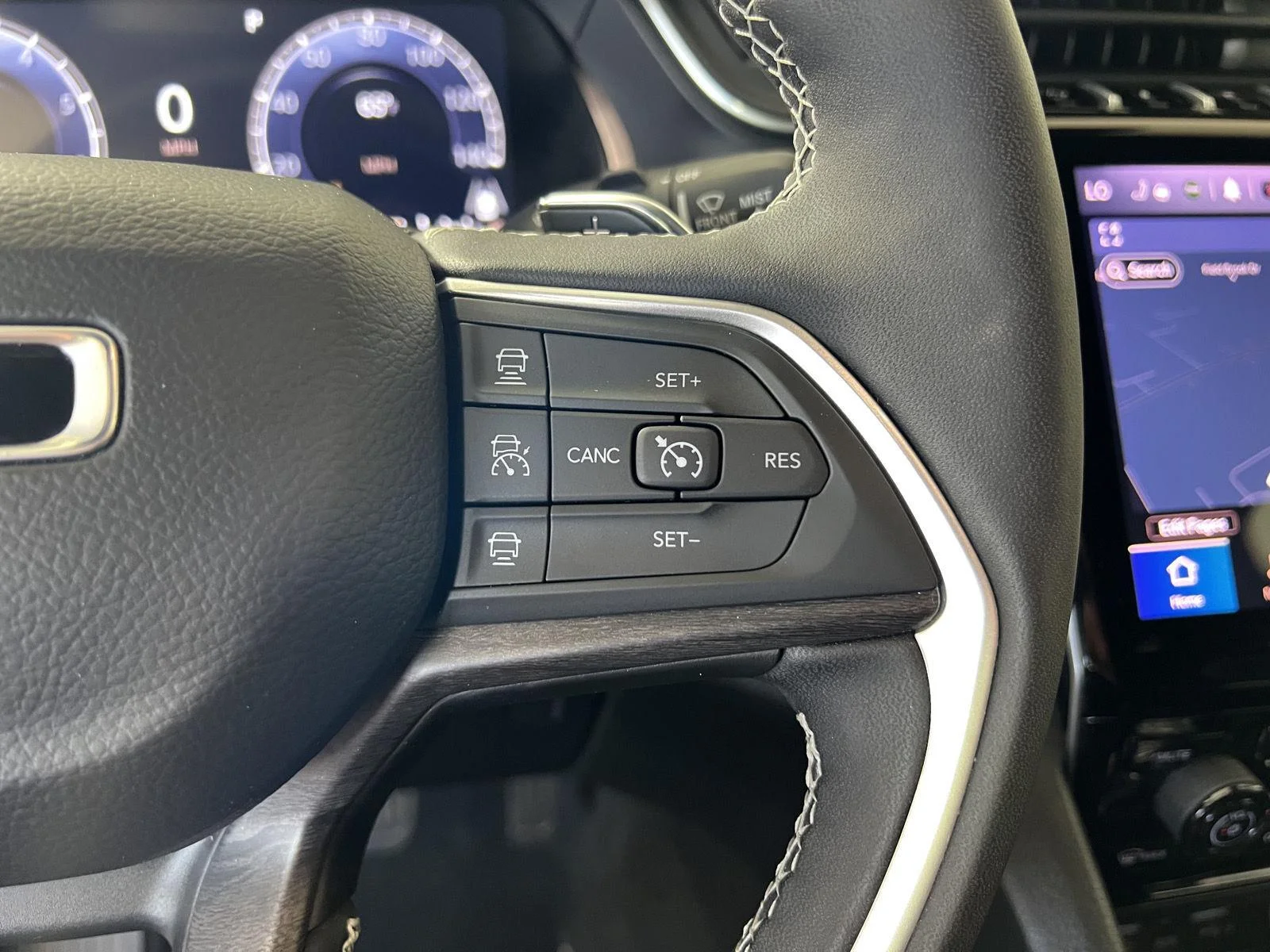 Used 2025 Bk Jeep Limited image 10