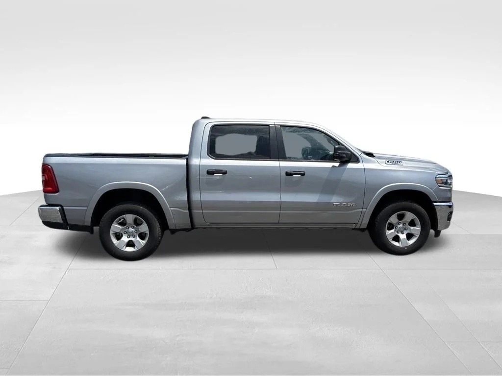 Used 2025 Silver Ram Big Horn/Lone Star image 7