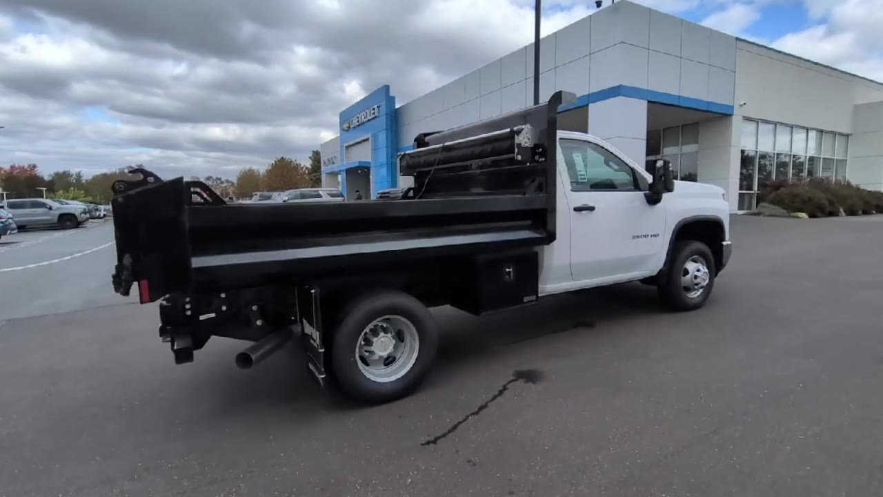 2025 Chevrolet Silverado 3500 HD Work Truck - Photo 40