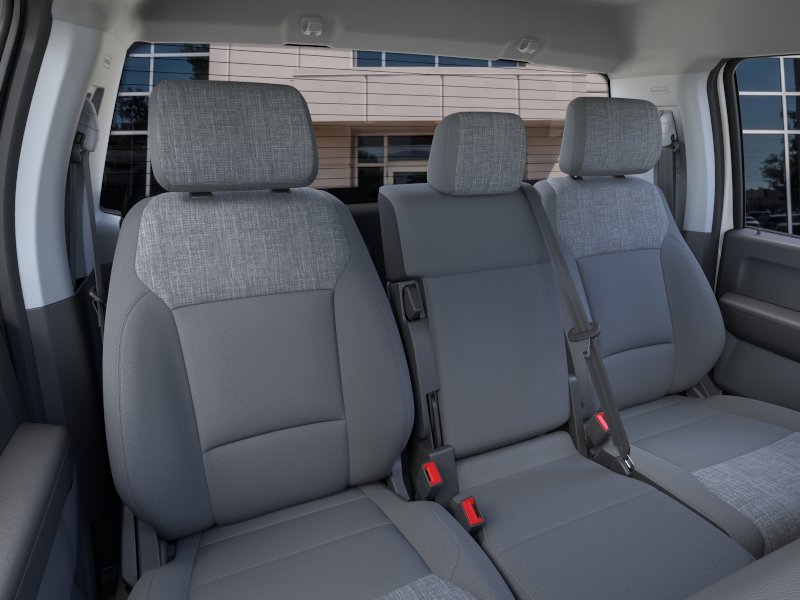 New 2026 Oxford White Ford XLT image 10